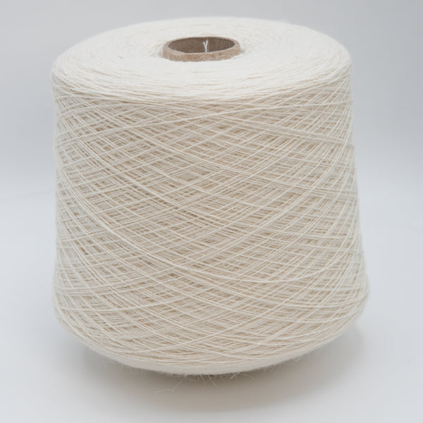 Soft 2/18000, 900m/984yds per 100g/3.5oz, Merino Blend