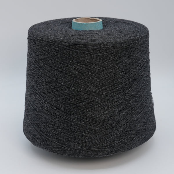 Oxford 2/28, 1400m/1531yds per 100g/3.5oz, 100% Cashmere