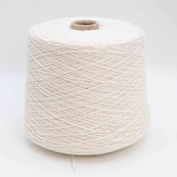Woolcash 4000, 400m/437yds per 100g/3.5oz, Fluffy Wool Blend