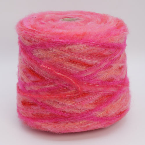 Viadellaseta 2900, 290m/317yds per 100g/3.5oz, Fluffy Merino & Silk Blend