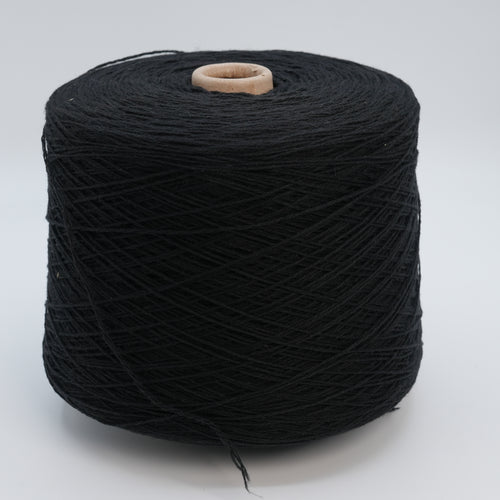 Majestic 3/15, 500m/547yds per 100g/3.5oz, 100% Merino