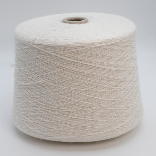 Regina 1/10000, 1000m/1094yds per 100g/3.5oz, Fluffy Angora Blend