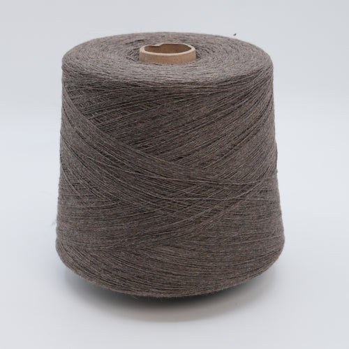 Kori Woolen 2/15, 750m/820yds per 100g/3.5oz, 100% Alpaca