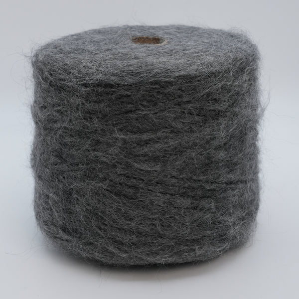 Tiyarik 1/2.6, 260m/284yds per 100g/3.5oz, Fluffy Alpaca Blend