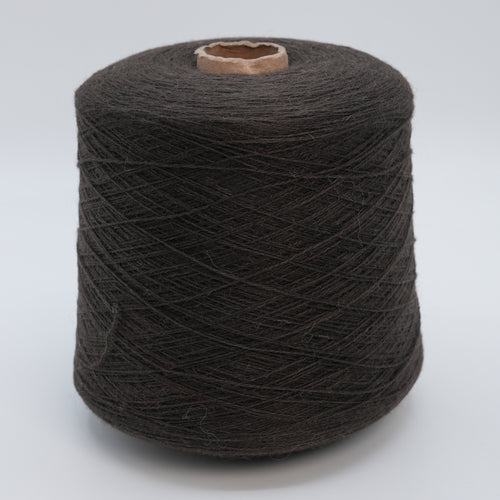 Kori Woolen 2/15, 750m/820yds per 100g/3.5oz, 100% Alpaca