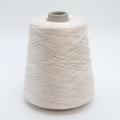 Fettuccia Seta 4200, 420m/459yds per 100g/3.5oz, Ribbon 100% Silk