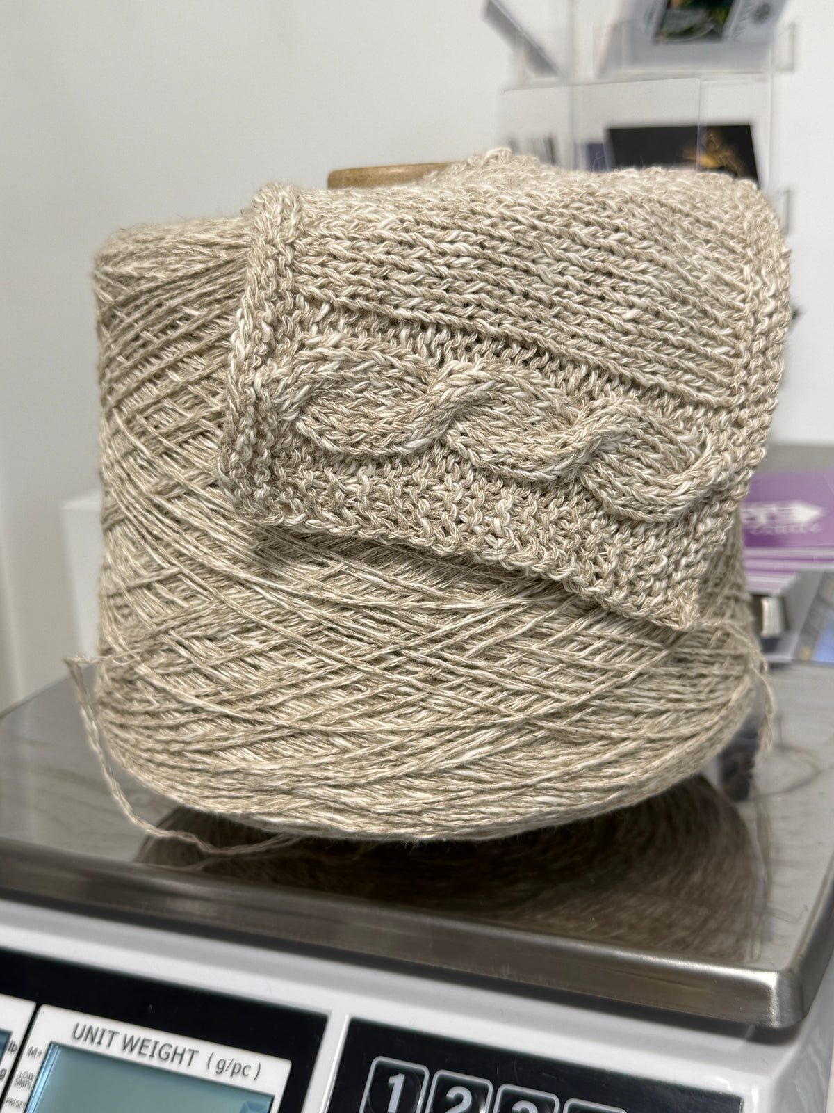 Spaghetti 2100, 210m/230yds per 100g/3.5oz, Light Slub Linen Blend