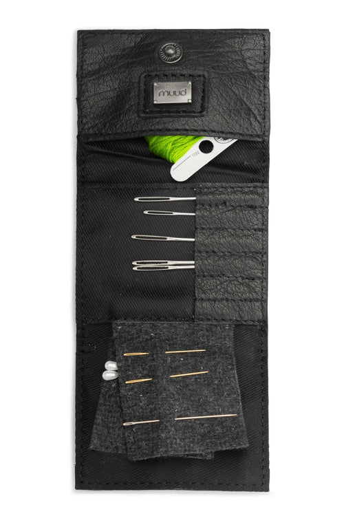 Muud Carla — Leather Needle Case