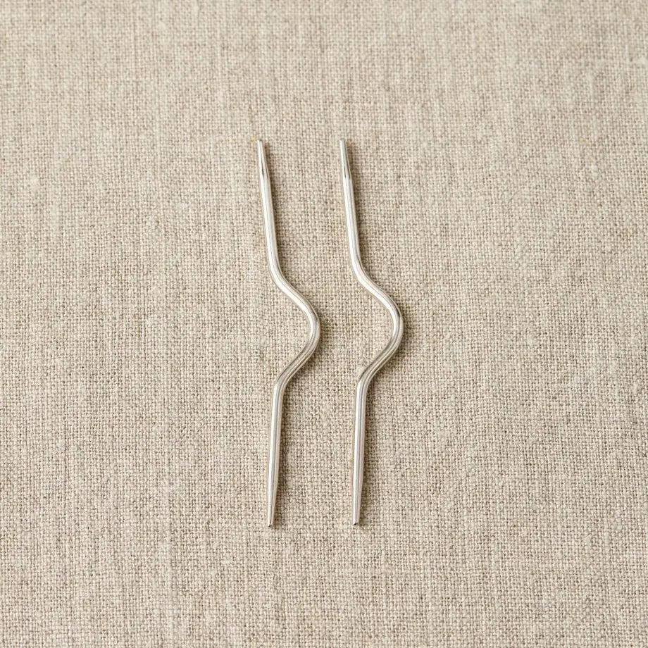 Cocoknits Curved Cable Needles pair in nickel plated steel for holding stitches during cable knitting