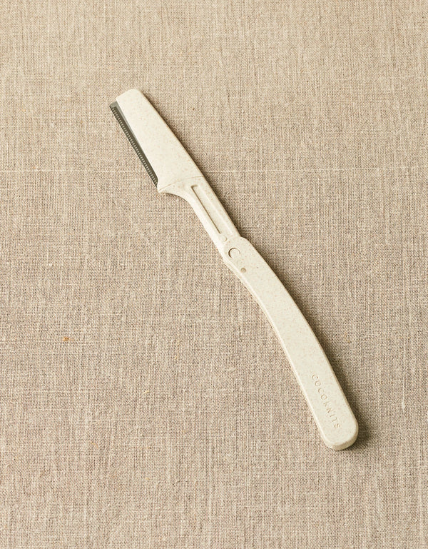 Cocoknits Fuzz Off Comb original unfolded fabric care tool for removing pills and fiber fuzz