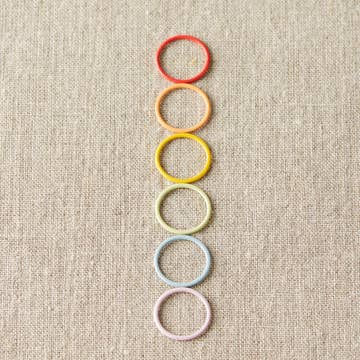 Cocoknits Colorful Ring Stitch Markers Jumbo set in six rainbow colors for large knitting needles