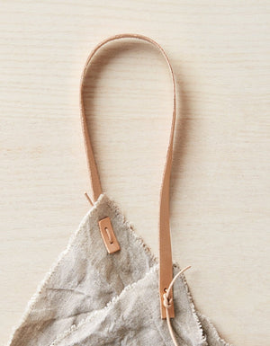 Cocoknits Leather Handle Kit Original showing the removable leather handle loop and attachment