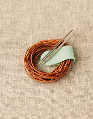 Cocoknits Maker's Clip in Mint organizing yarn and knitting needles