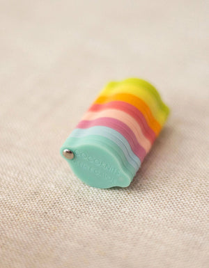 Cocoknits Needle Gauge closed with colorful magnetic discs stacked together