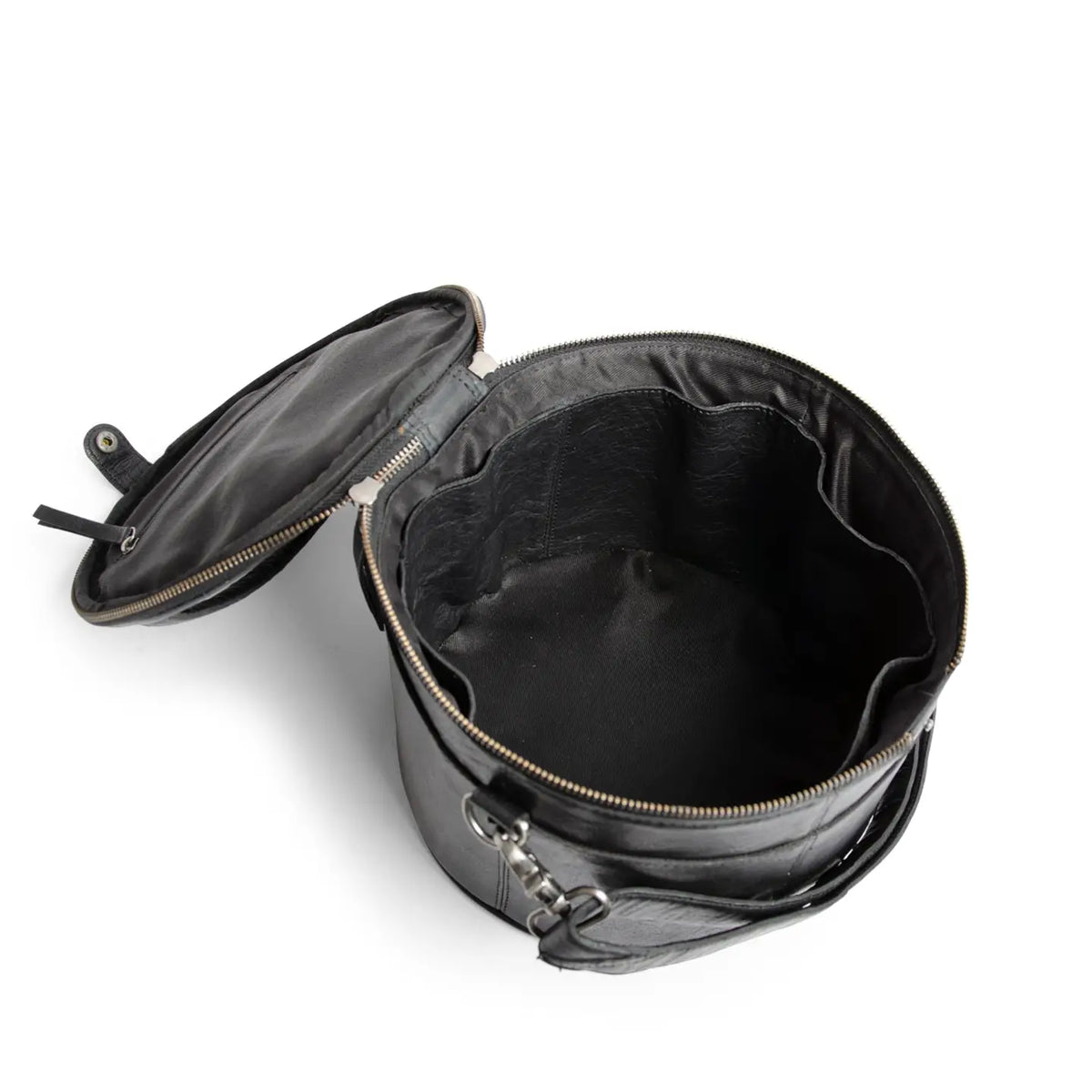 Muud Enturn Leather Project Bag | Black. Project bag opened to show its interior.